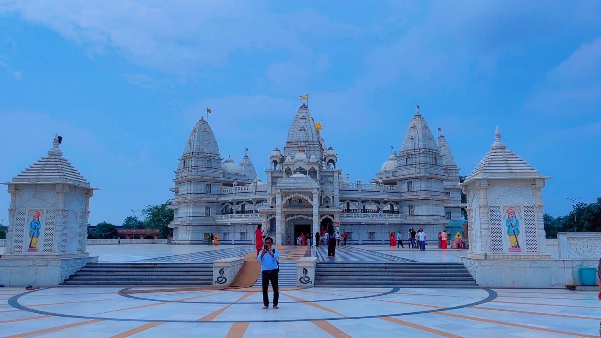 Shri Navagraha Shaktipeeth (Navgrah Mandir) — Dabra